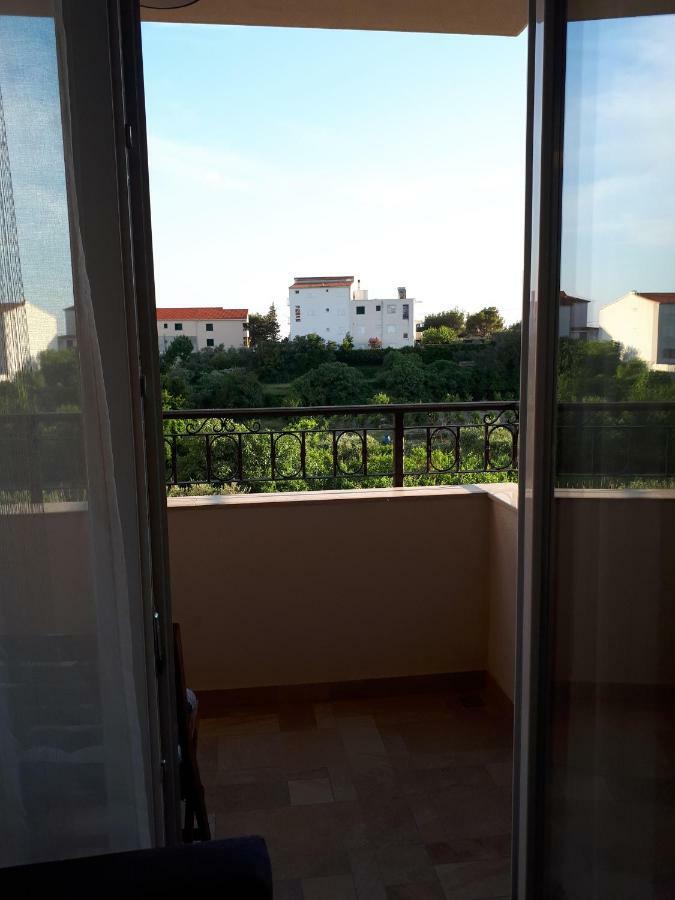 Apartment Eni With Garage Parking Split Exterior foto